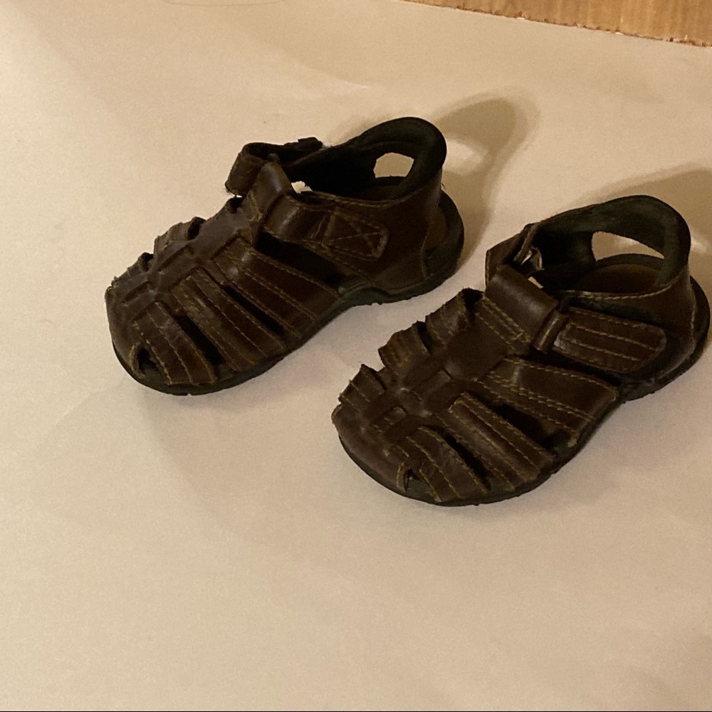 Brown Fisherman shoes. Leather. Smart Fit size 6